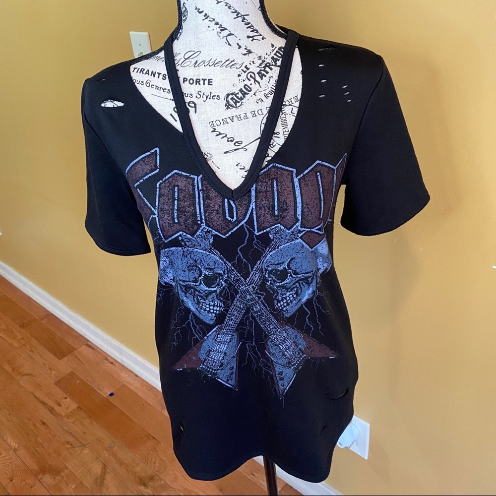 Fashion Nova graphic top
